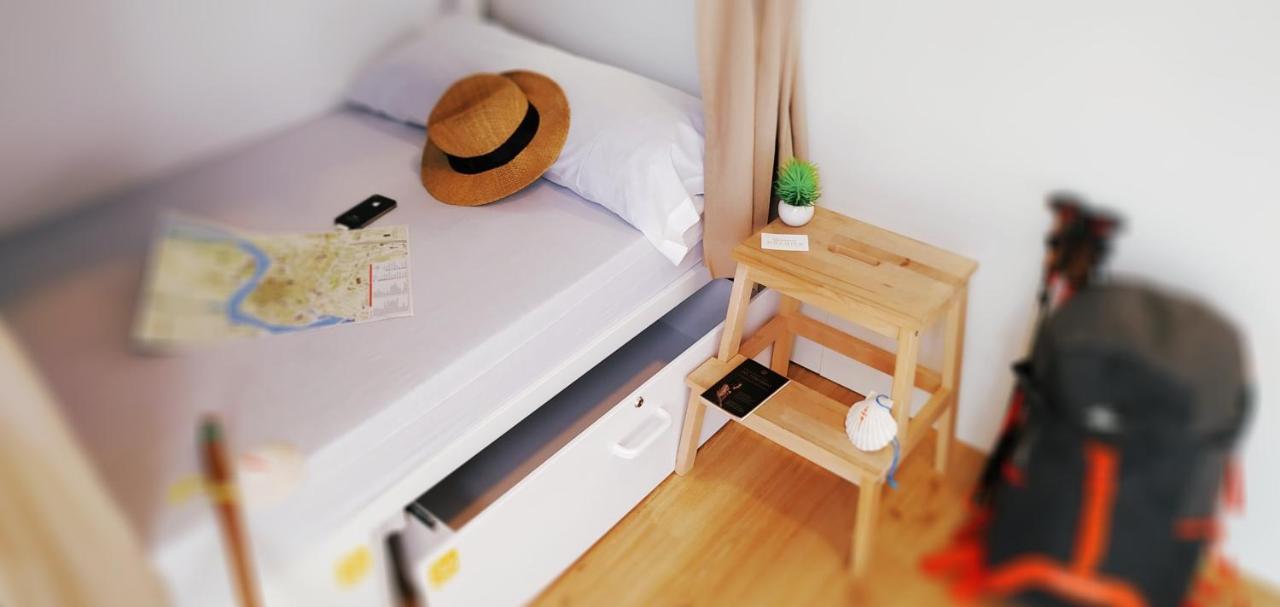 Albergue Nacama Hostel Pontevedra Exclusivo Peregrinos Pilgrims Экстерьер фото